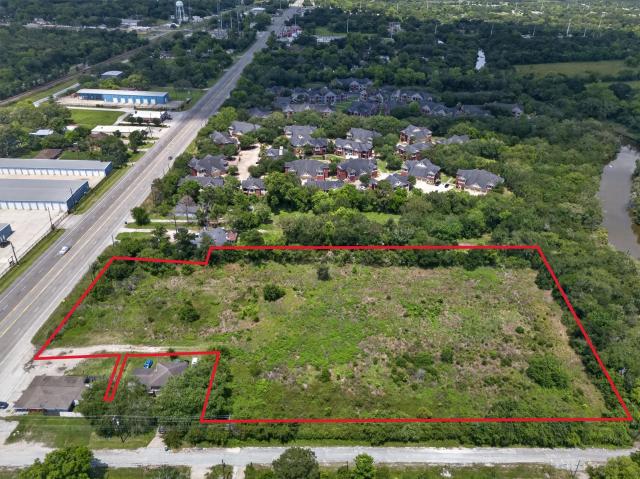 Land for sale in Hitchcock, Texas