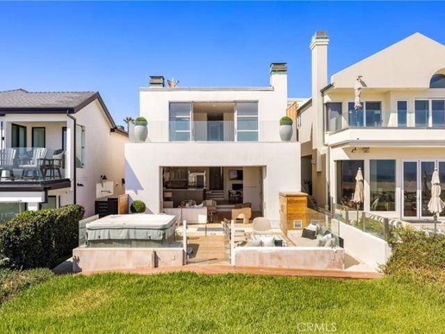 House for sale in Corona Del Mar, California
