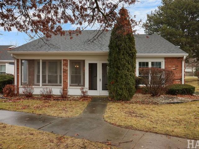 Condo for sale in Fox Lake, Illinois
