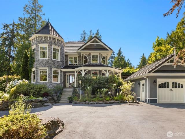 House for sale in Bainbridge Island, Kitsap County