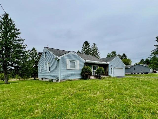 House for sale in Oneida, New York
