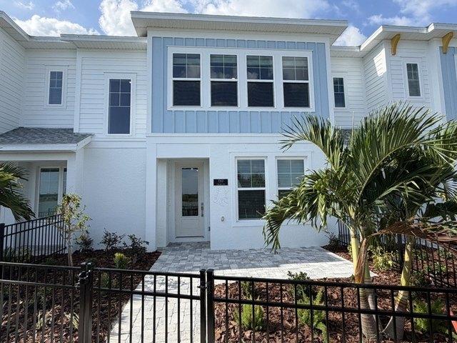 Townhouse for sale in Sarasota, Florida