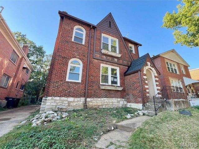 House for sale in Saint Louis