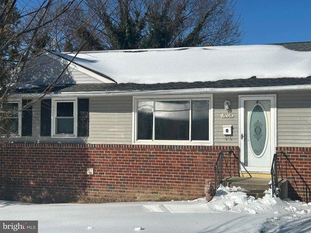 House for sale in Lanham, Maryland