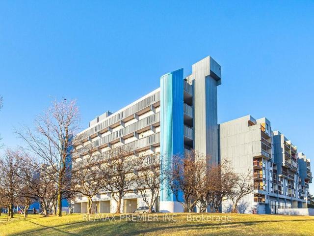 Condo for sale in Woburn, Ontario