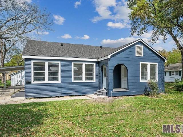 House for sale in Port Allen, Louisiana