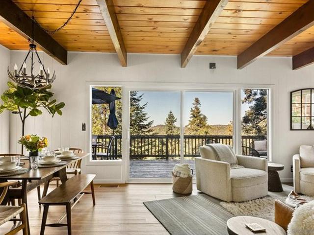 House for sale in Crest Park, Lake Arrowhead