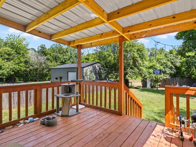 House for sale in Gilchrist, Texas