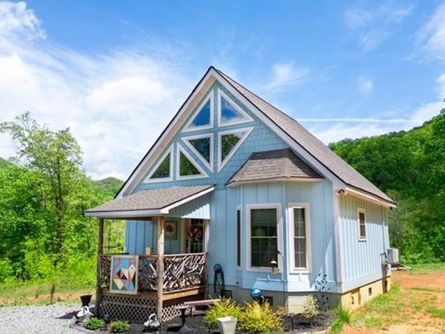 House for sale in Tuckasegee, North Carolina