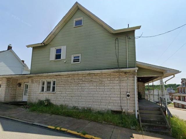 House for sale in Tarentum, Pennsylvania
