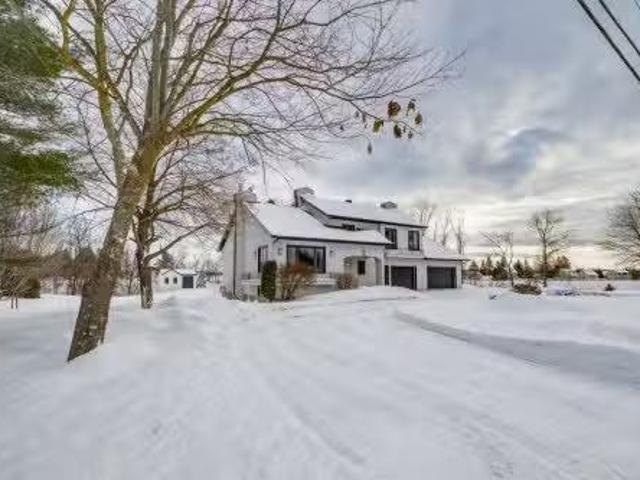 House for sale in Saint-casimir, Quebec