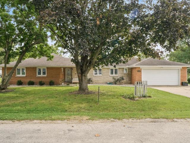 House for sale in Farmer City, Illinois