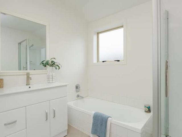Apartment for sale in Paremoremo
