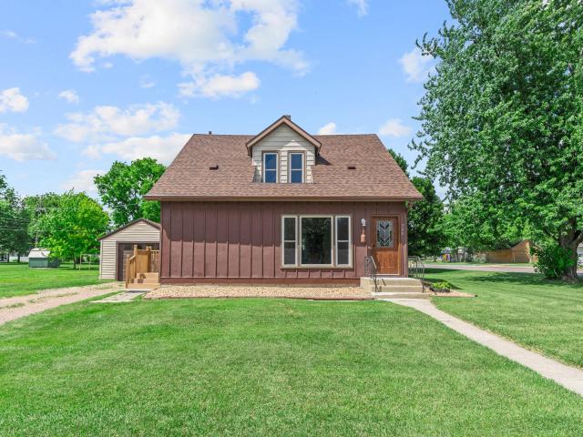 House for sale in Bird Island, Renville County