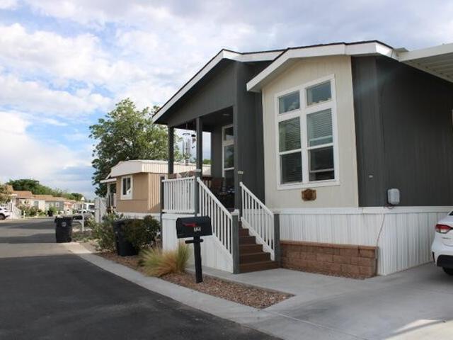 House for sale in Edgewood, New Mexico