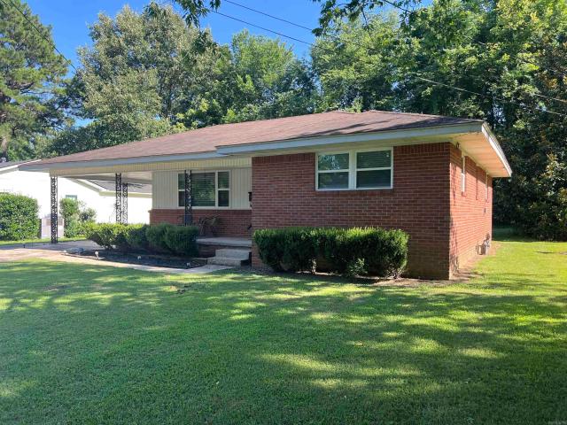 House for sale in Piggott, Clay County