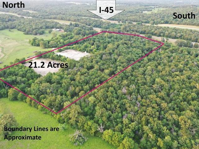 Land for sale in Fairfield, Texas