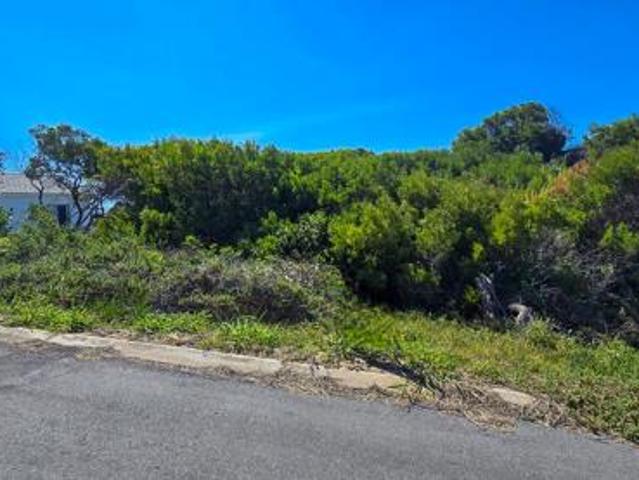 Land for sale in Cape St Francis, Eastern Cape