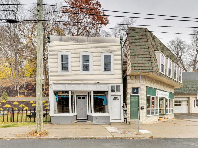 House for sale in Winchester Center, Connecticut