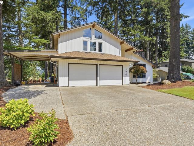 House for sale in Oregonia
