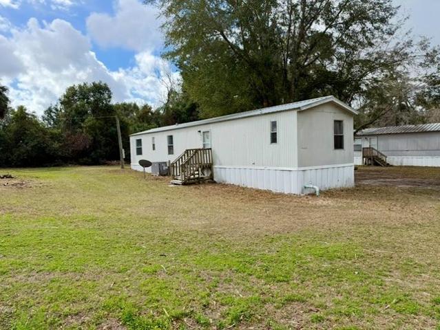 House for sale in Trenton, Florida