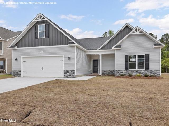House for sale in Hubert, Onslow County