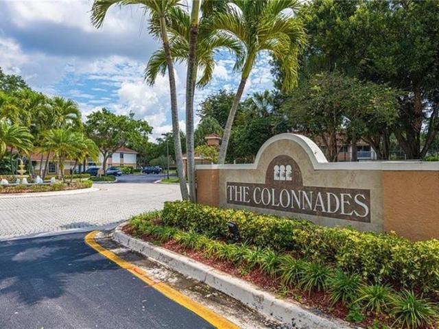Condo for sale in Plantation, Florida