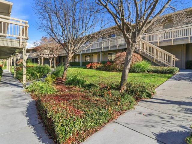 Condo for sale in Petaluma, California