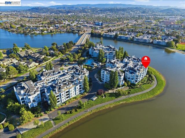 Condo for sale in San Mateo, California