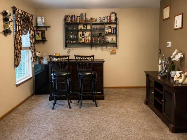 House for sale in Mchenry, Illinois