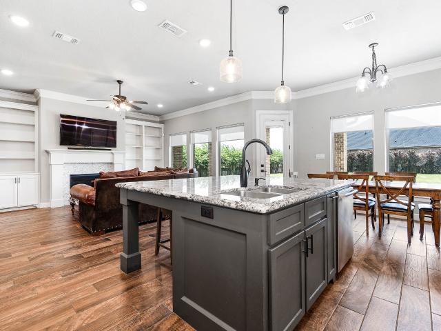 House for sale in Angleton, Texas
