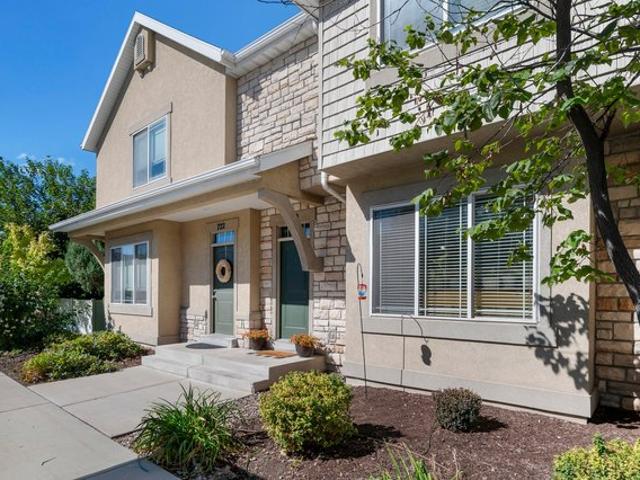 Townhouse for sale in Orem, Utah