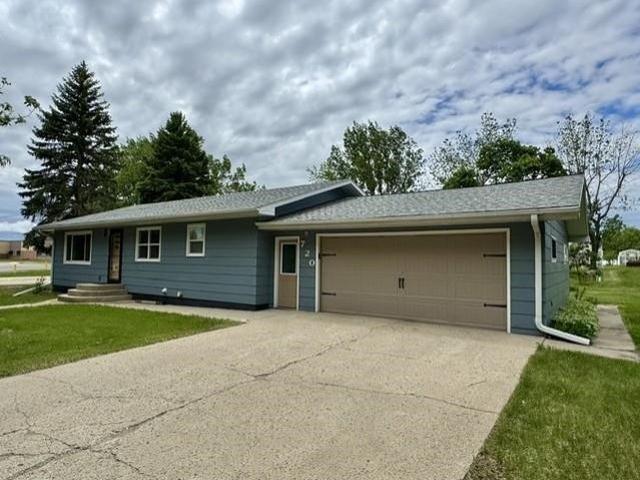 House for sale in Stanley, North Dakota
