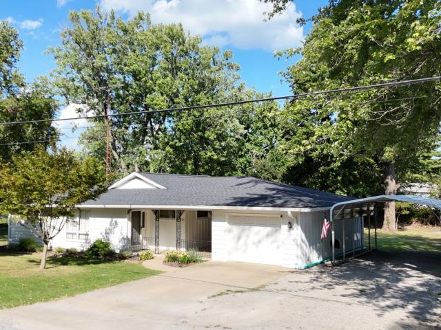 House for sale in Benton, Franklin County