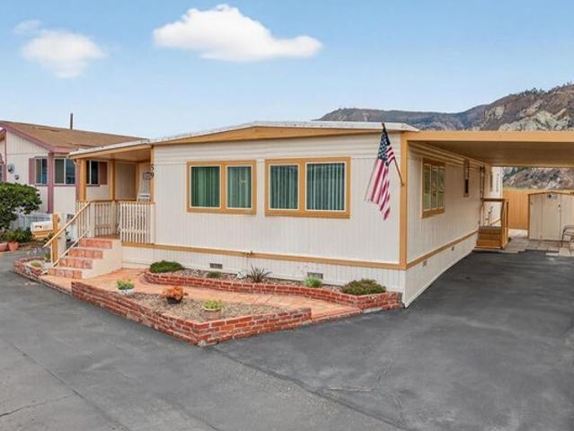 House for sale in Santa Paula, California