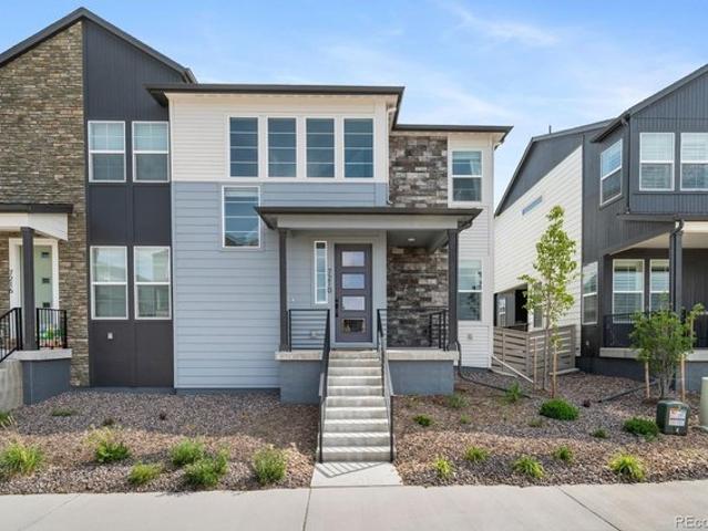 House for sale in Arapahoe, Colorado