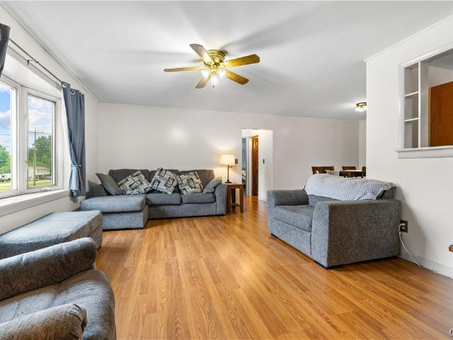 House for sale in Oneida, New York