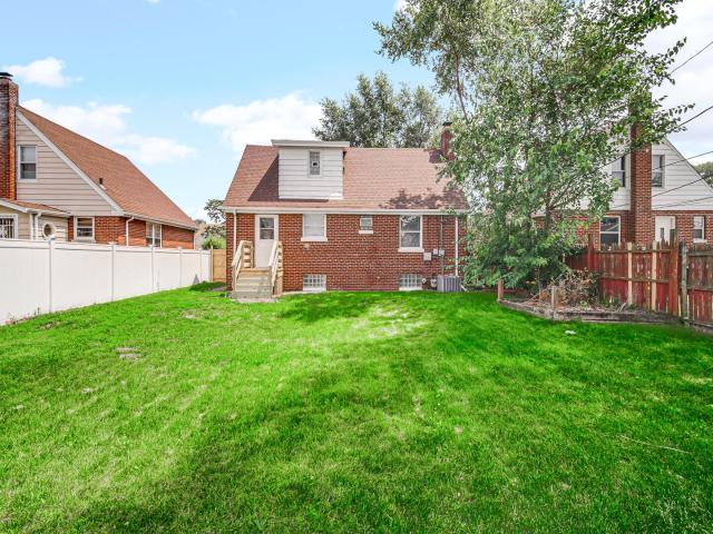 House for sale in Hammond, Indiana