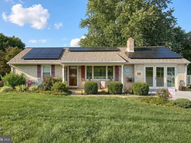 House for sale in Seven Valleys, York County