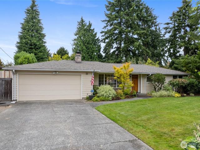 House for sale in University Place, Washington