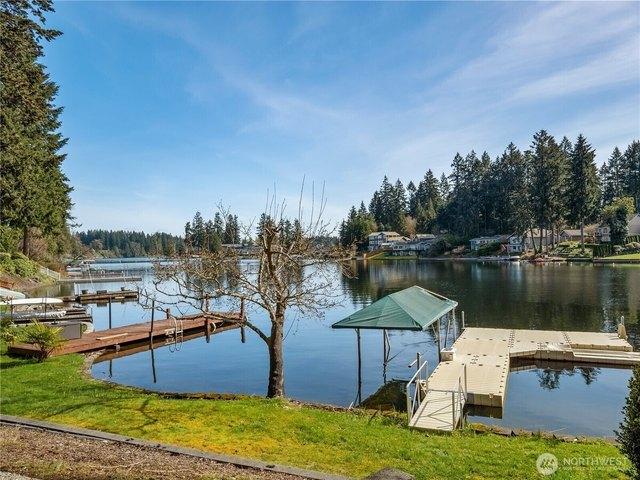 House for sale in Thurston, Washington