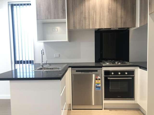 Townhouse for rent in Wairau Valley