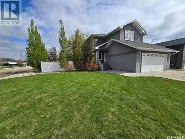 House for sale in Weyburn, Saskatchewan