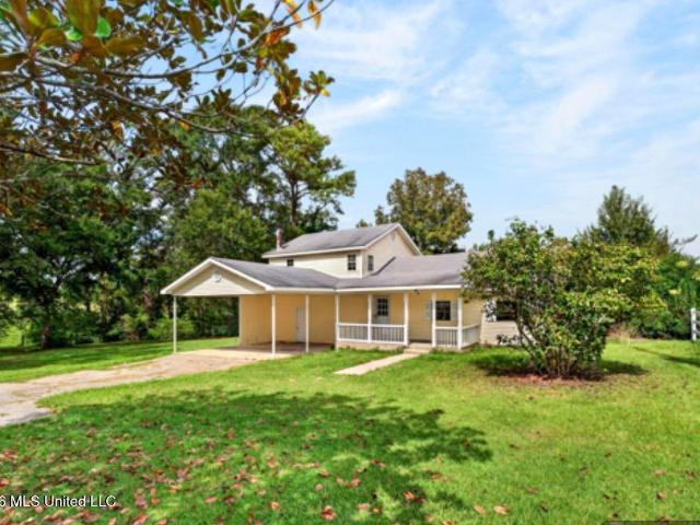 House for sale in Caesar, Picayune