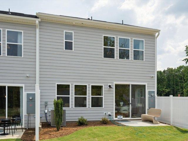 Townhouse for sale in Cramerton, North Carolina