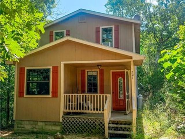 House for sale in Ark