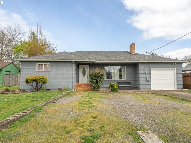 House for sale in Oregonia