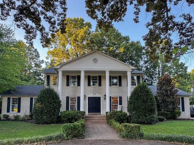 House for sale in Mayfield, Kentucky