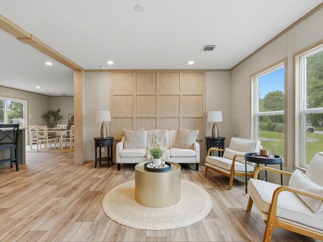 House for sale in Bonneau, Berkeley County