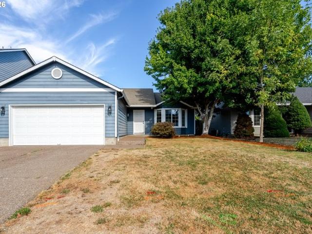 House for sale in Oregonia